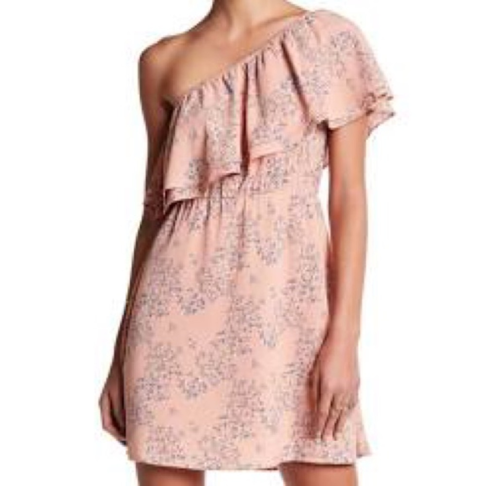 SOLD 4 for $20 / LUSH Floral Dress